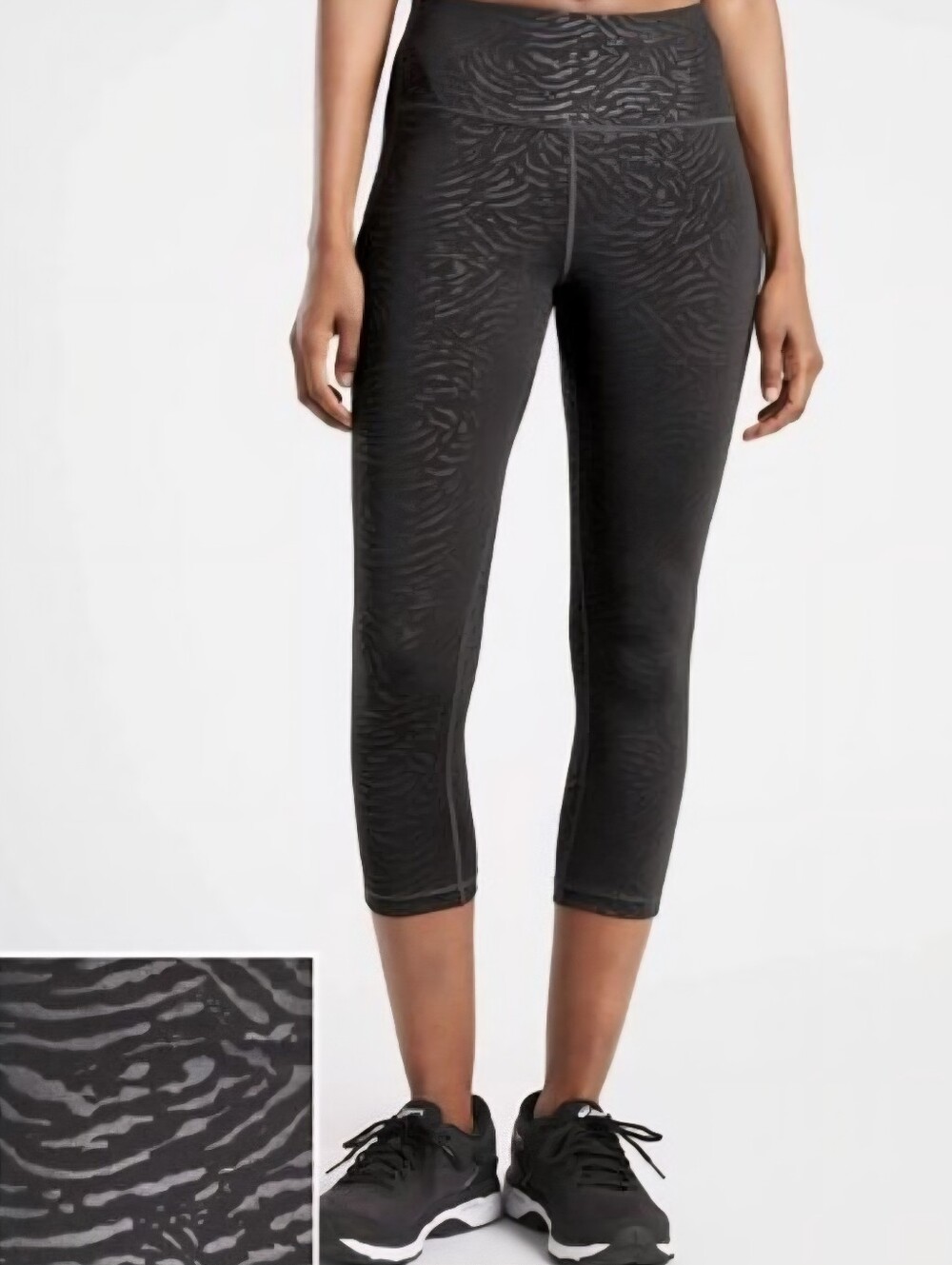Athleta Ultimate Stash Pocket Embossed Capri Women's Small S Black Grey Athletic - Picture 4 of 12